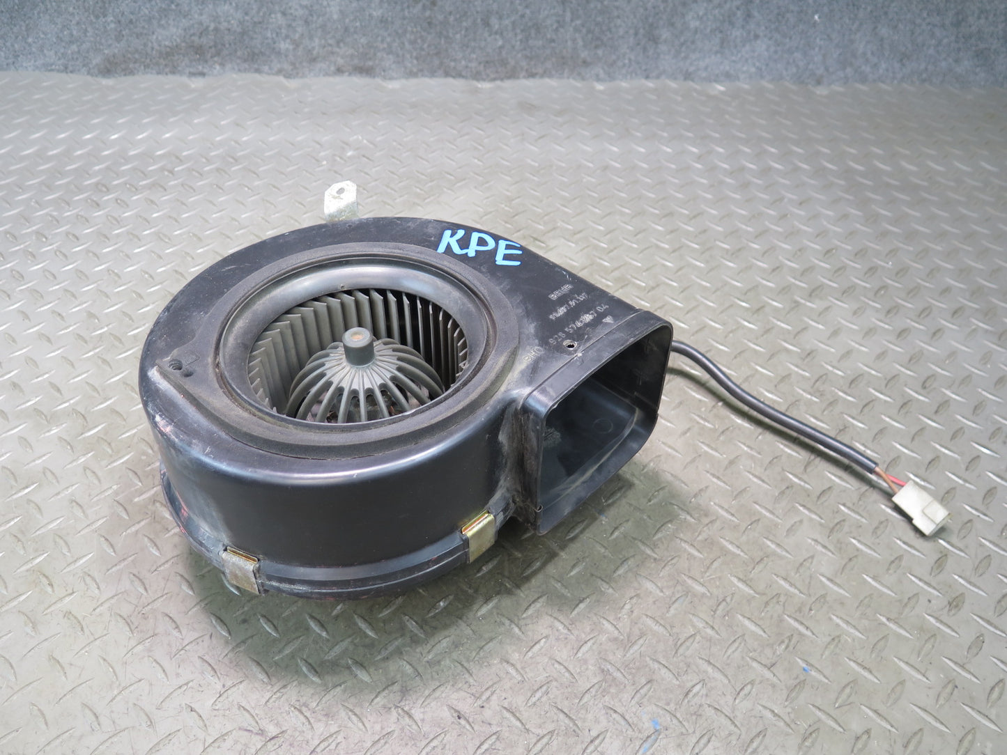 1984-1991 Porsche 928 A/C Heater Blower Motor Fan 92857426704