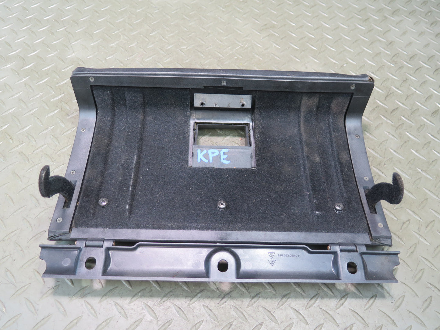 1983-1995 Porsche 928 Dash Glove Box Compartment Storage Door Lid