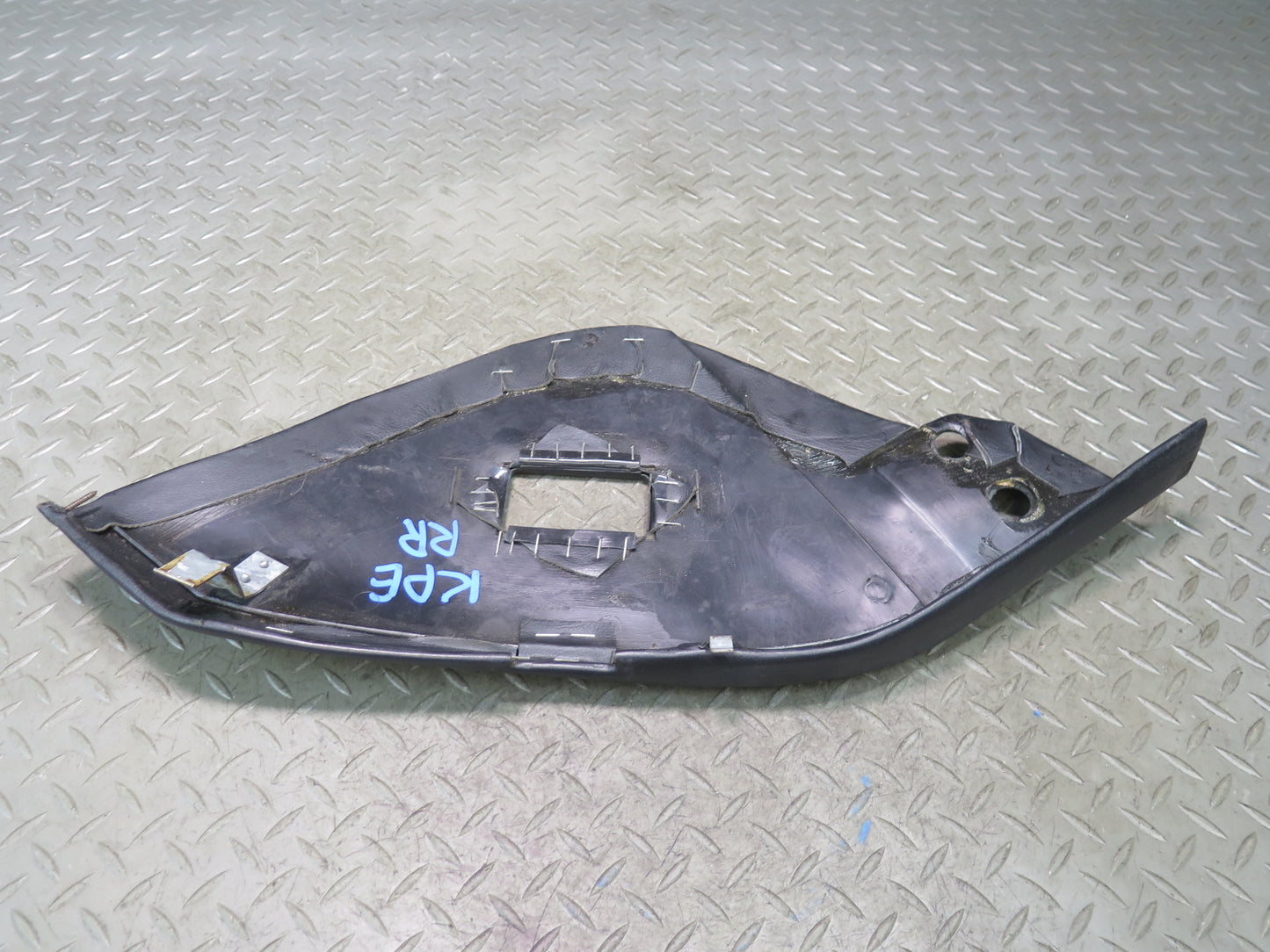 1984-1995 Porsche 928 Rear Right Seat Side Leather Trimcover Panel Pad