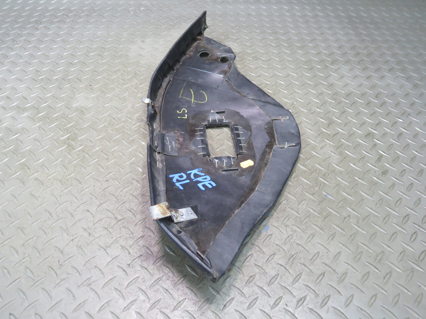 1984-1995 Porsche 928 Rear Left Seat Side Leather Trimcover Panel Pad