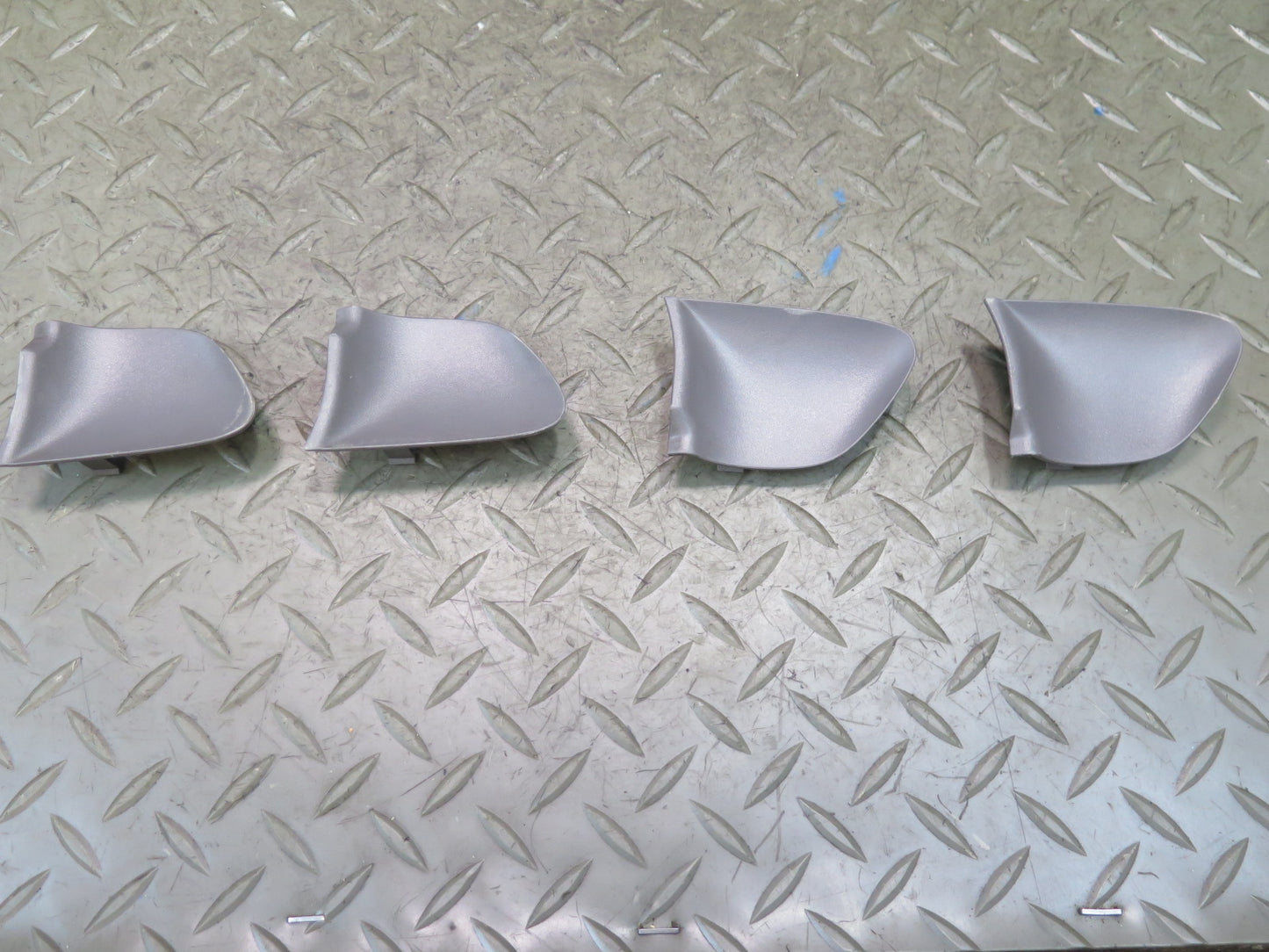 99-01 Toyota Crown JZS175 Front & Rear Interior Door Handle w Trim Set OEM