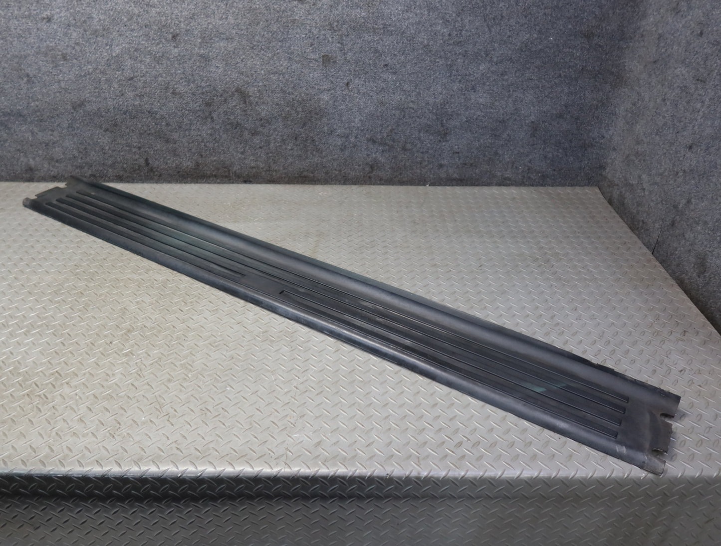 1996-1997 Lexus FZJ80L LX450 Running Board Step Plate Cover Panel Set of 2