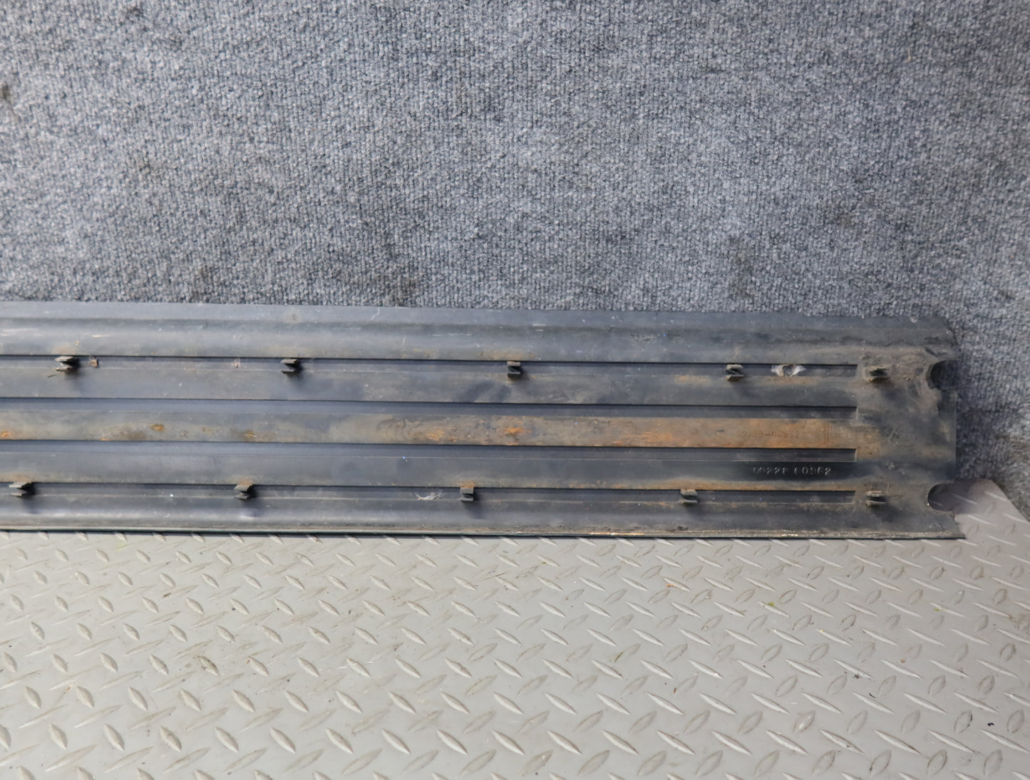 1996-1997 Lexus FZJ80L LX450 Running Board Step Plate Cover Panel Set of 2