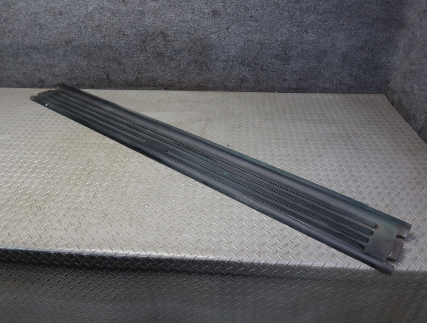 1996-1997 Lexus FZJ80L LX450 Running Board Step Plate Cover Panel Set of 2