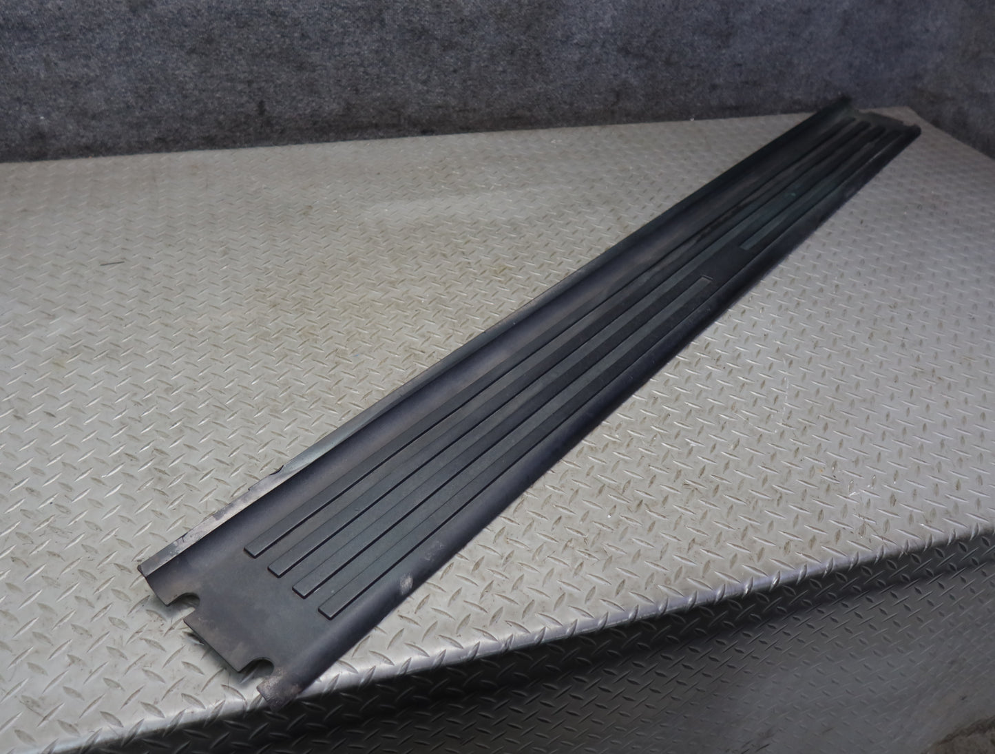 1996-1997 Lexus FZJ80L LX450 Running Board Step Plate Cover Panel Set of 2