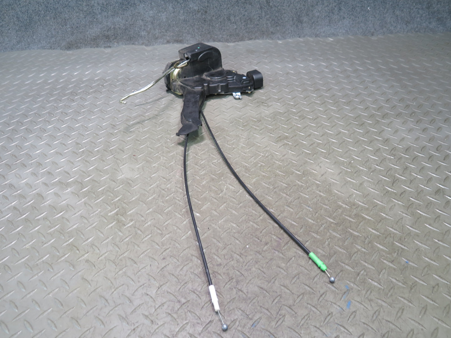 99-01 Toyota Crown JZS175 Front Left Door Lock Latch Actuator OEM