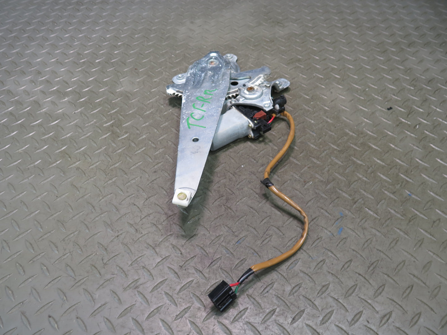99-01 Toyota Crown JZS175 Rear Right Door Window Regulator w Motor OEM