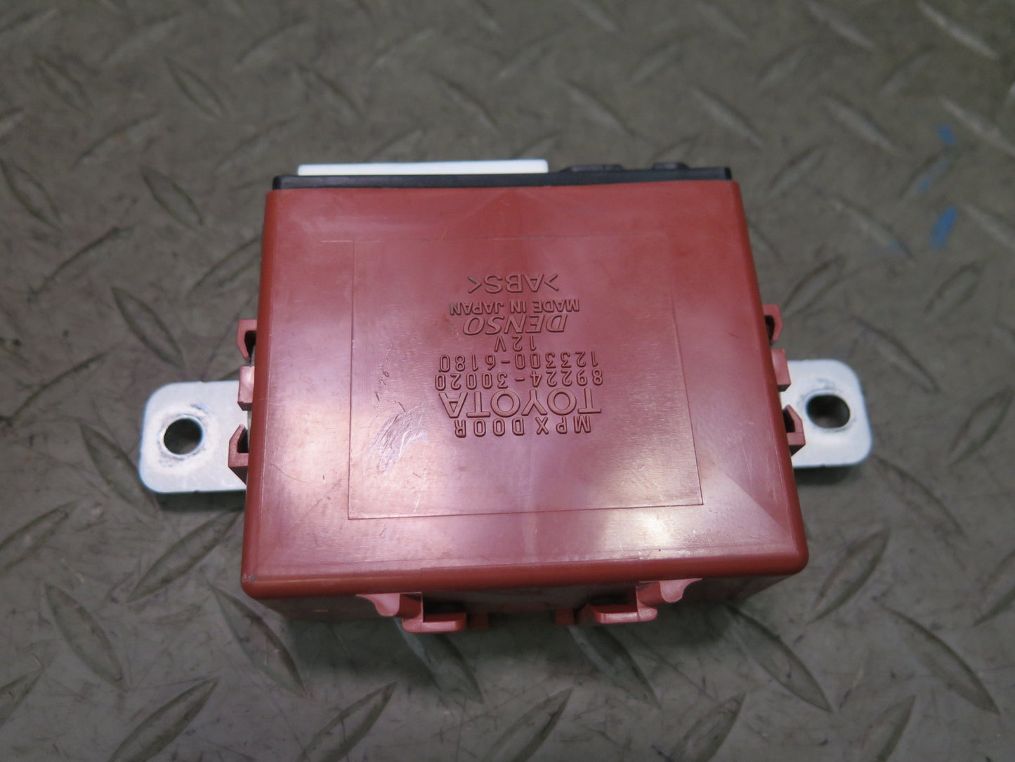99-01 Toyota Crown JZS175 Rear Left or Right Door Control Module 89224-30020 OEM