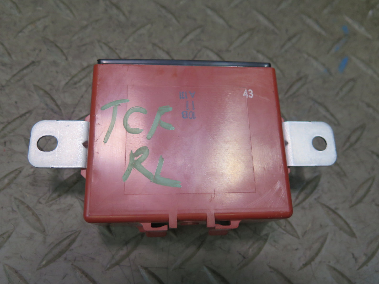 99-01 Toyota Crown JZS175 Rear Left or Right Door Control Module 89224-30020 OEM