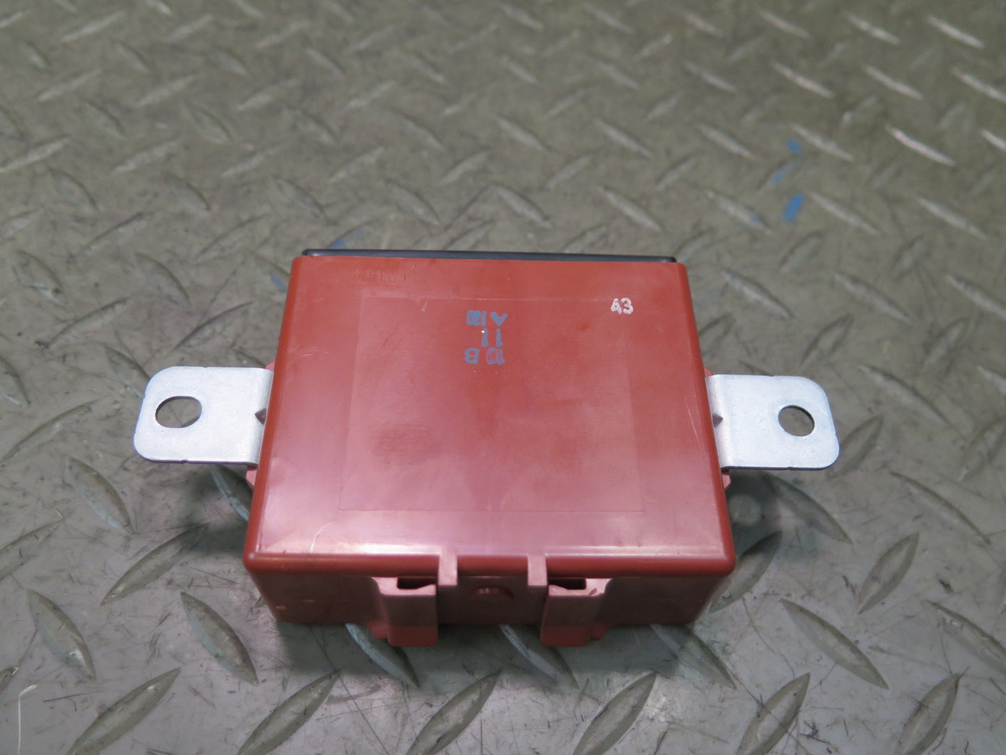 99-01 Toyota Crown JZS175 Rear Left or Right Door Control Module 89224-30020 OEM