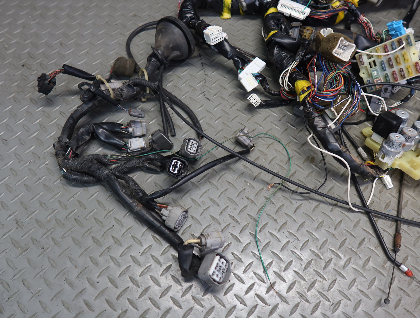 1996-1997 Lexus FZJ80L LX450 Dashboard Dash Wire Wiring Harness 82131-6B091