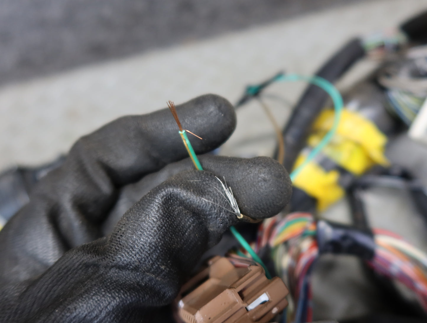 1996-1997 Lexus FZJ80L LX450 Dashboard Dash Wire Wiring Harness 82131-6B091