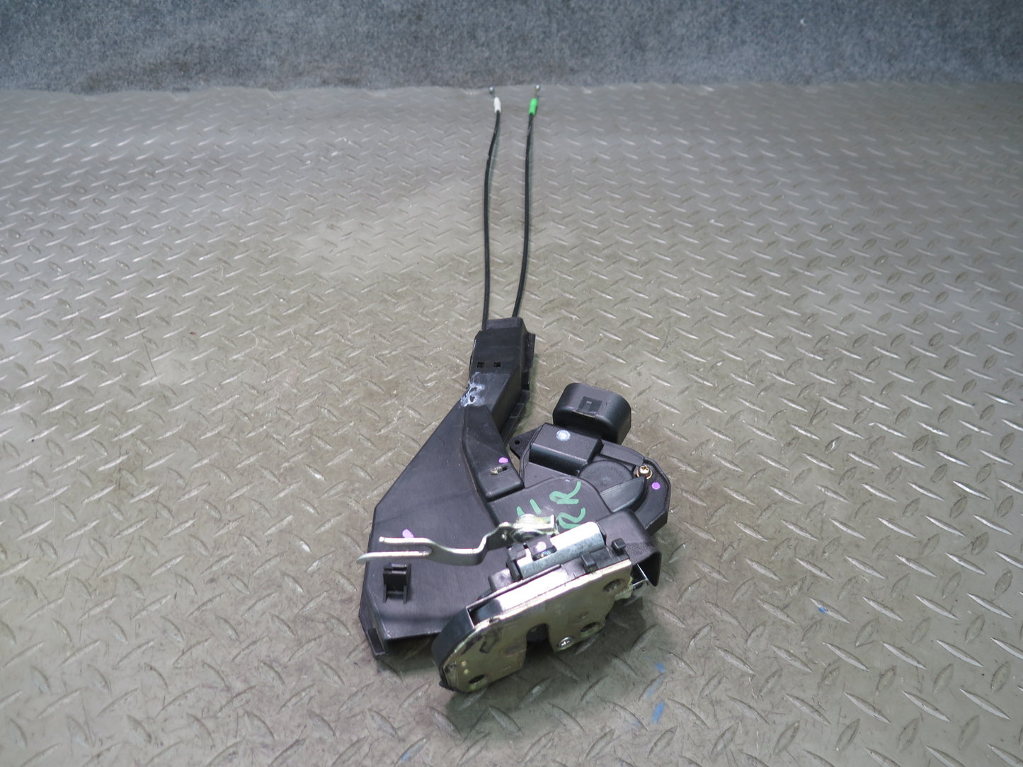99-01 Toyota Crown JZS175 Rear Right Door Lock Latch Actuator OEM