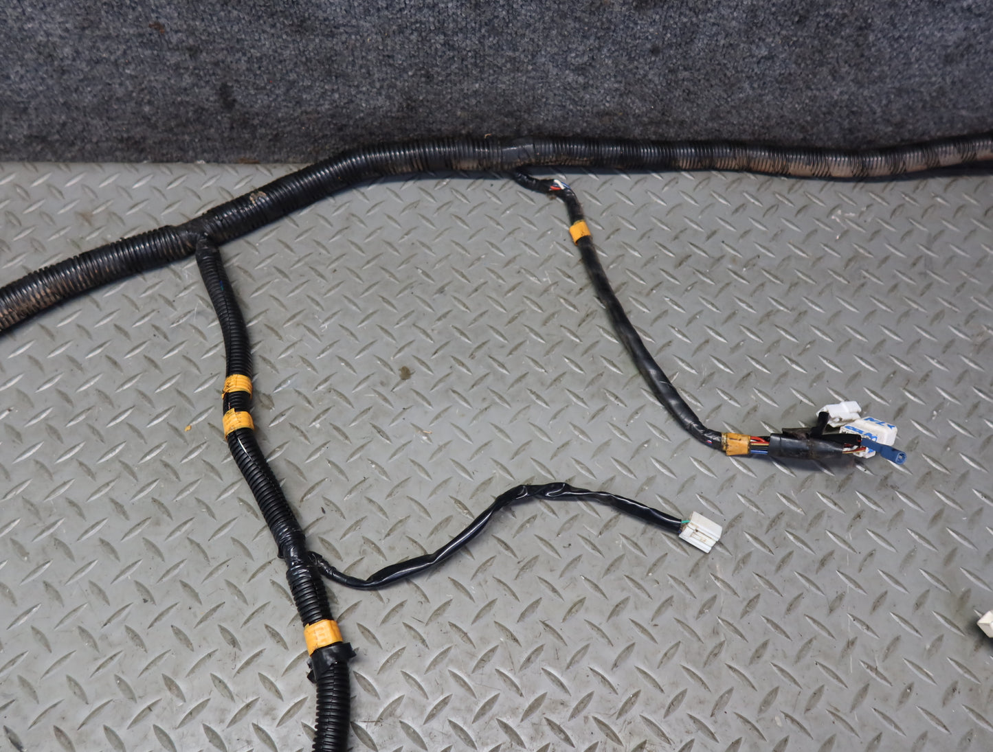 1996-1997 Lexus FZJ80L LX450 Left Interior Floor Wire Wiring Harness 82162-6033