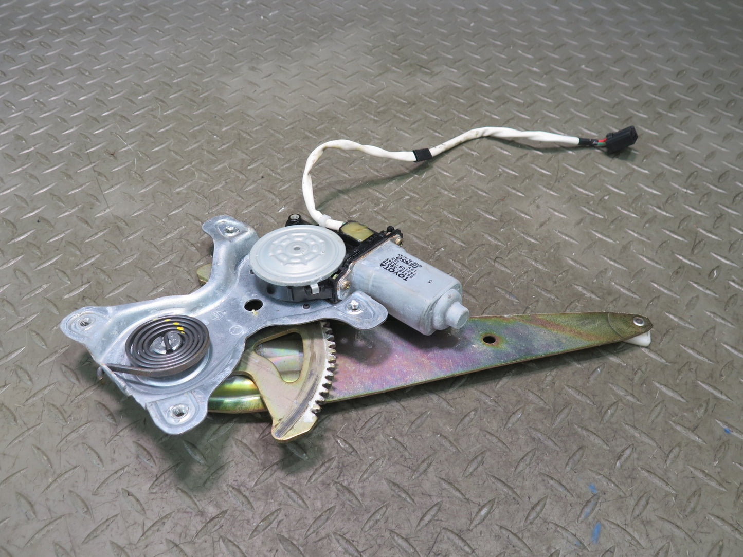 99-01 Toyota Crown JZS175 Rear Left Door Window Regulator w Motor OEM