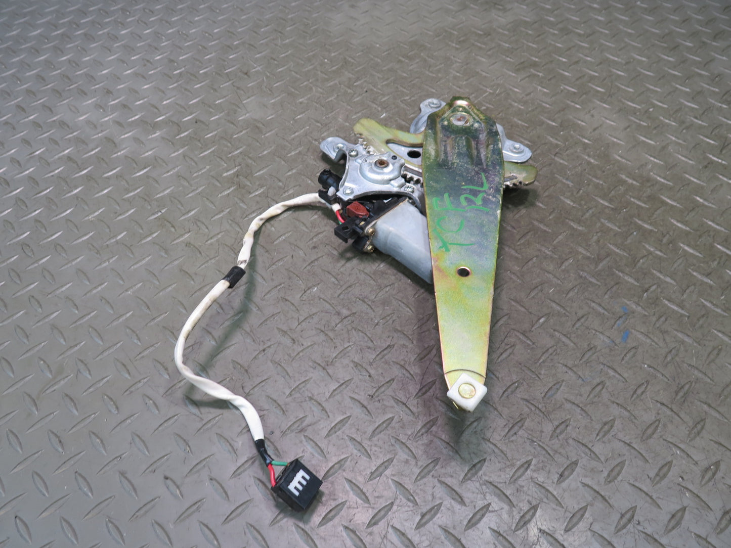 99-01 Toyota Crown JZS175 Rear Left Door Window Regulator w Motor OEM