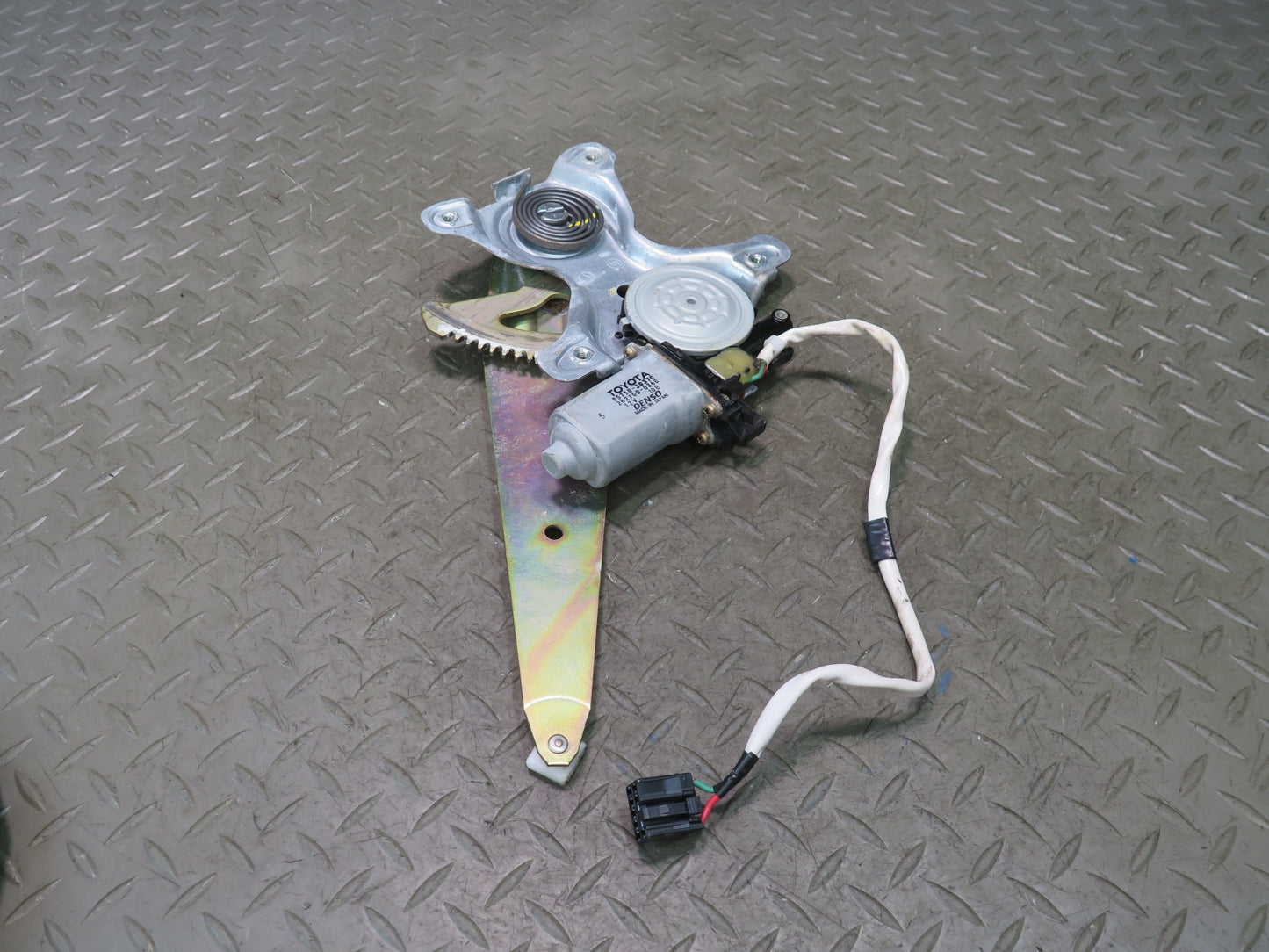 99-01 Toyota Crown JZS175 Rear Left Door Window Regulator w Motor OEM