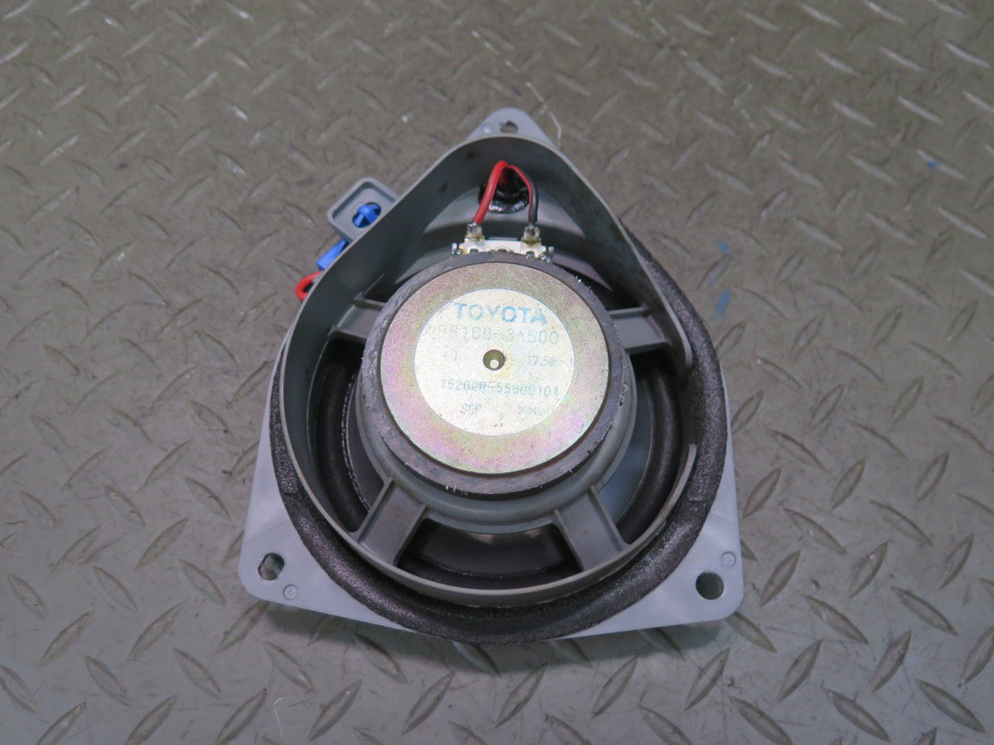 99-01 Toyota Crown JZS175 Set of 2 Rear Right & Left Door Speaker OEM