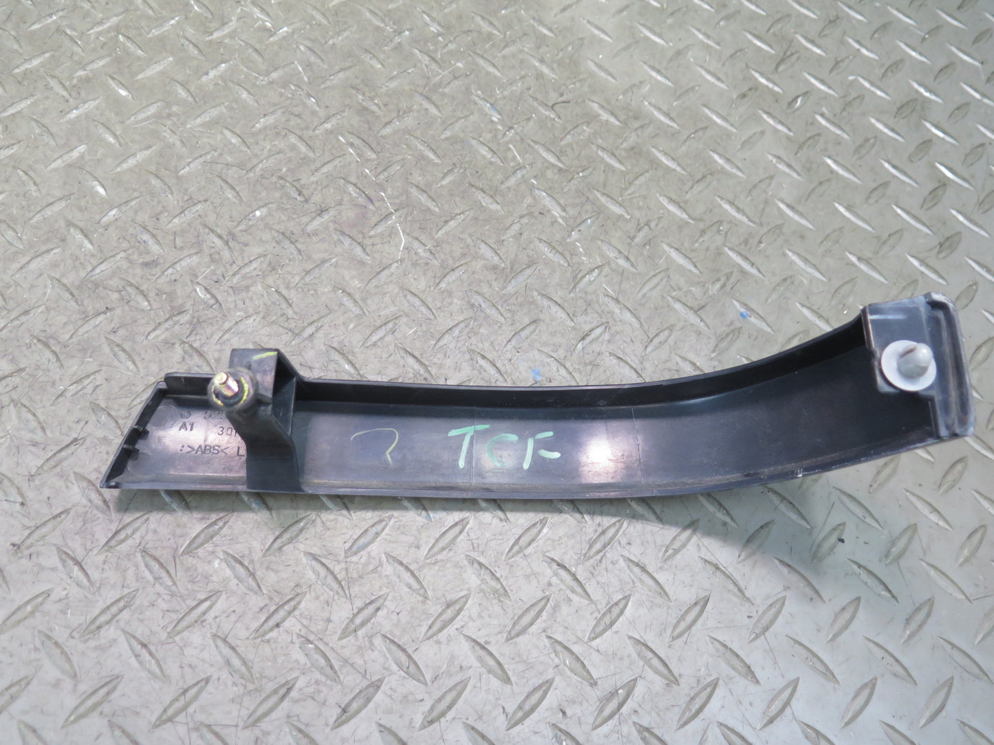 99-01 Toyota Crown JZS175 Rear Left & Right Tail Light Trim Cover Panel OEM
