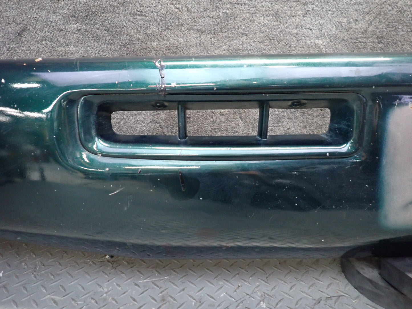 1996-1997 Lexus FZJ80L LX450 Front Bumper Cover Green