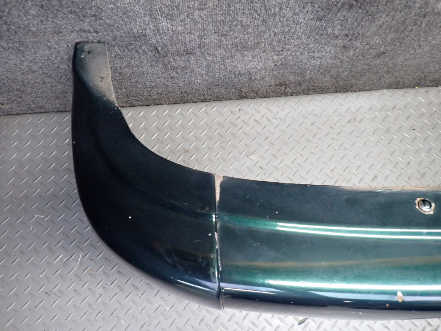 1996-1997 Lexus FZJ80L LX450 Front Bumper Cover Green