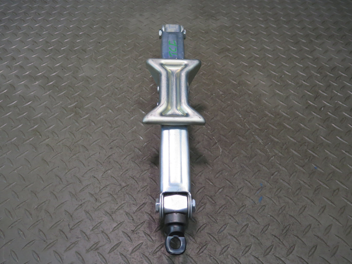 99-01 Toyota Crown JZS175 Spare Tire Wheel Lift Jack w Handle Set OEM