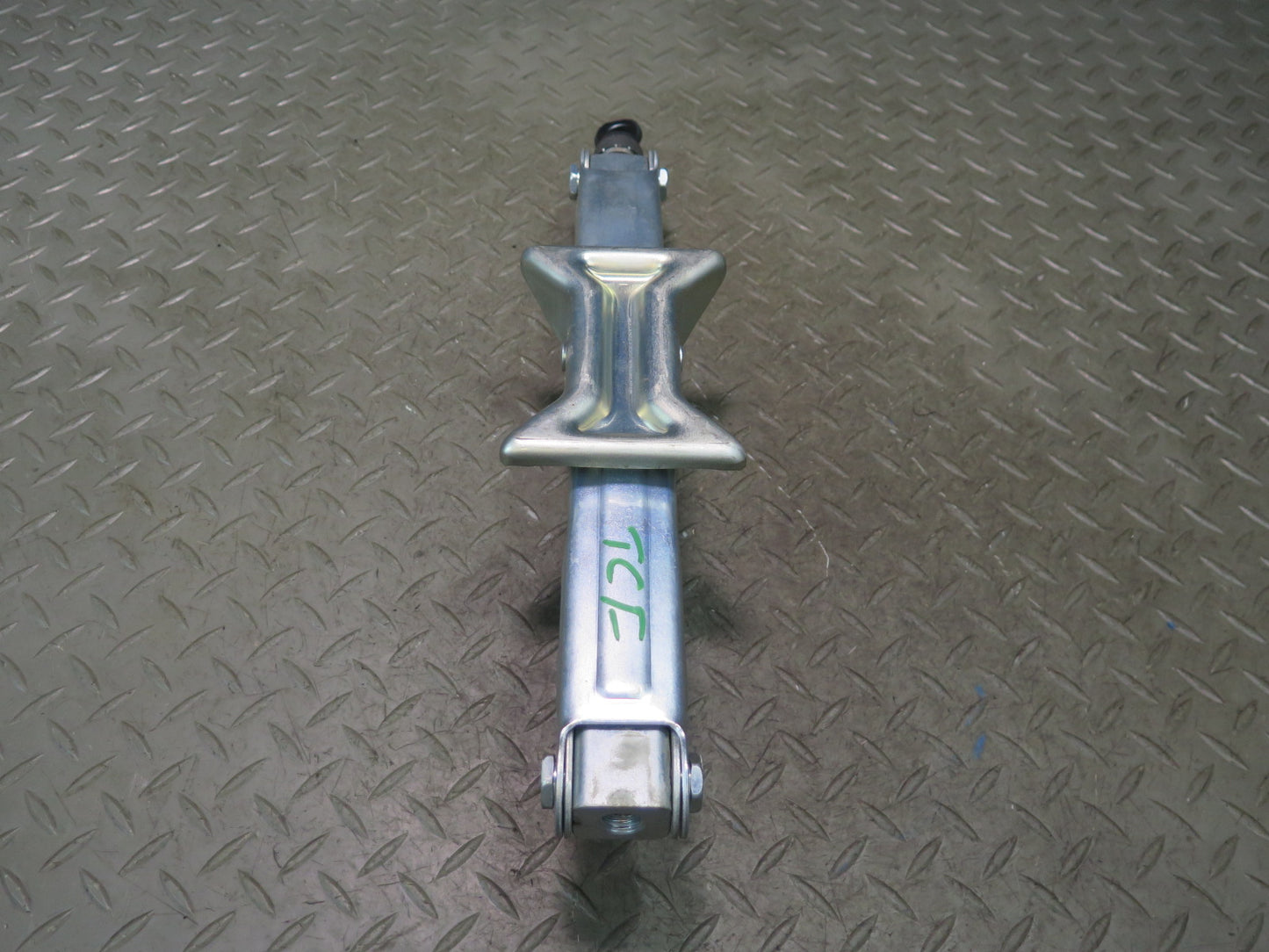 99-01 Toyota Crown JZS175 Spare Tire Wheel Lift Jack w Handle Set OEM