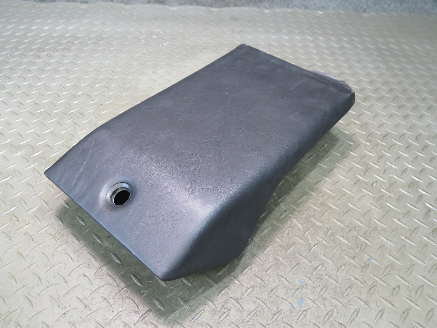 1983-1995 Porsche 928 Rear Center Console Armrest Compartment Storage