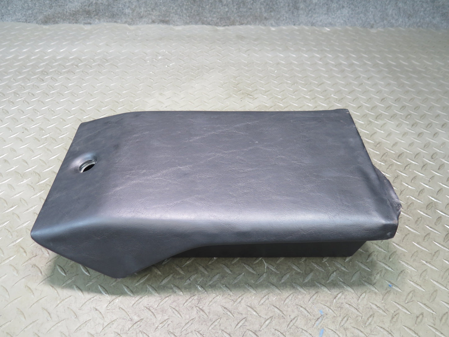 1983-1995 Porsche 928 Rear Center Console Armrest Compartment Storage
