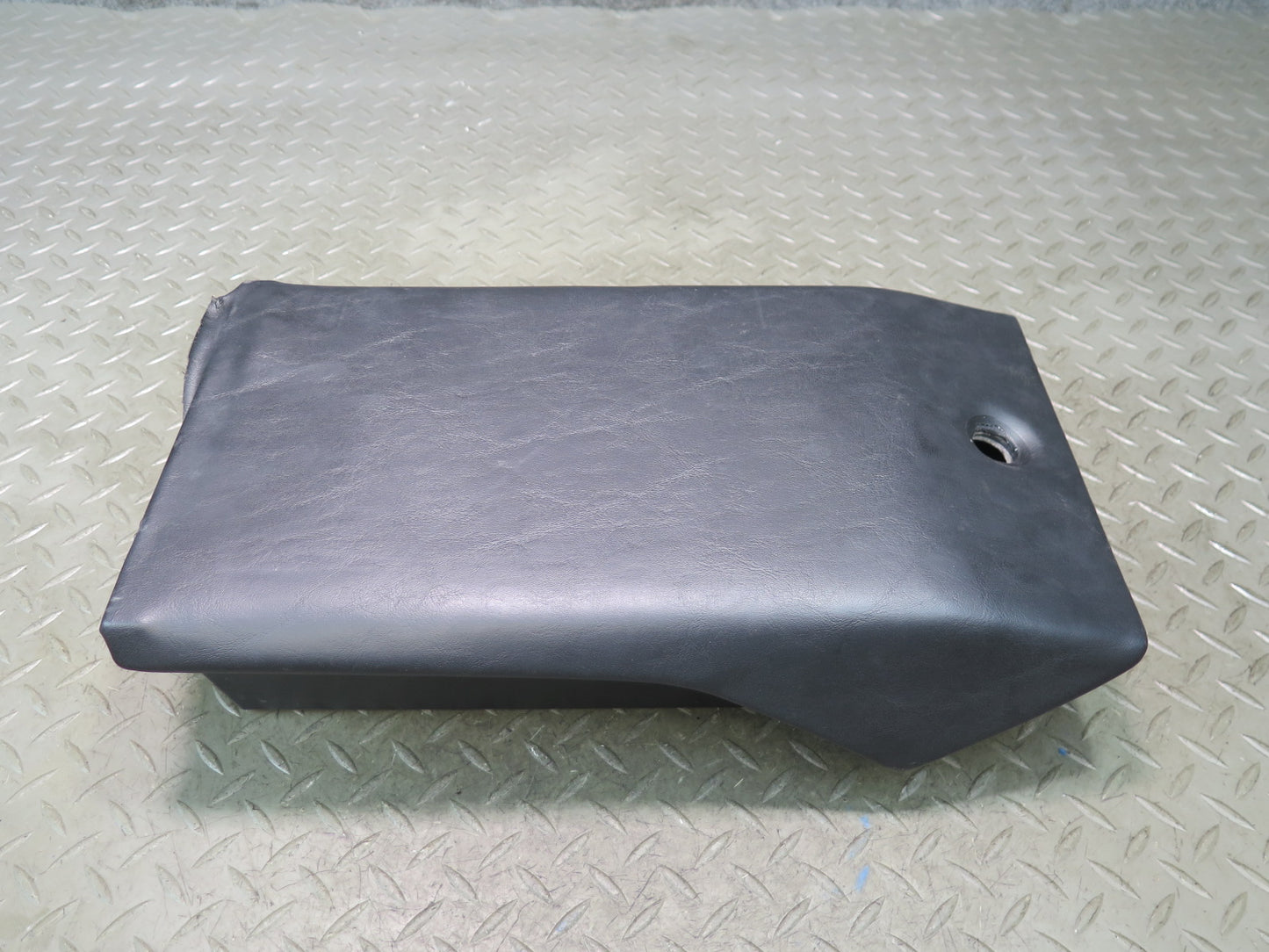 1983-1995 Porsche 928 Rear Center Console Armrest Compartment Storage