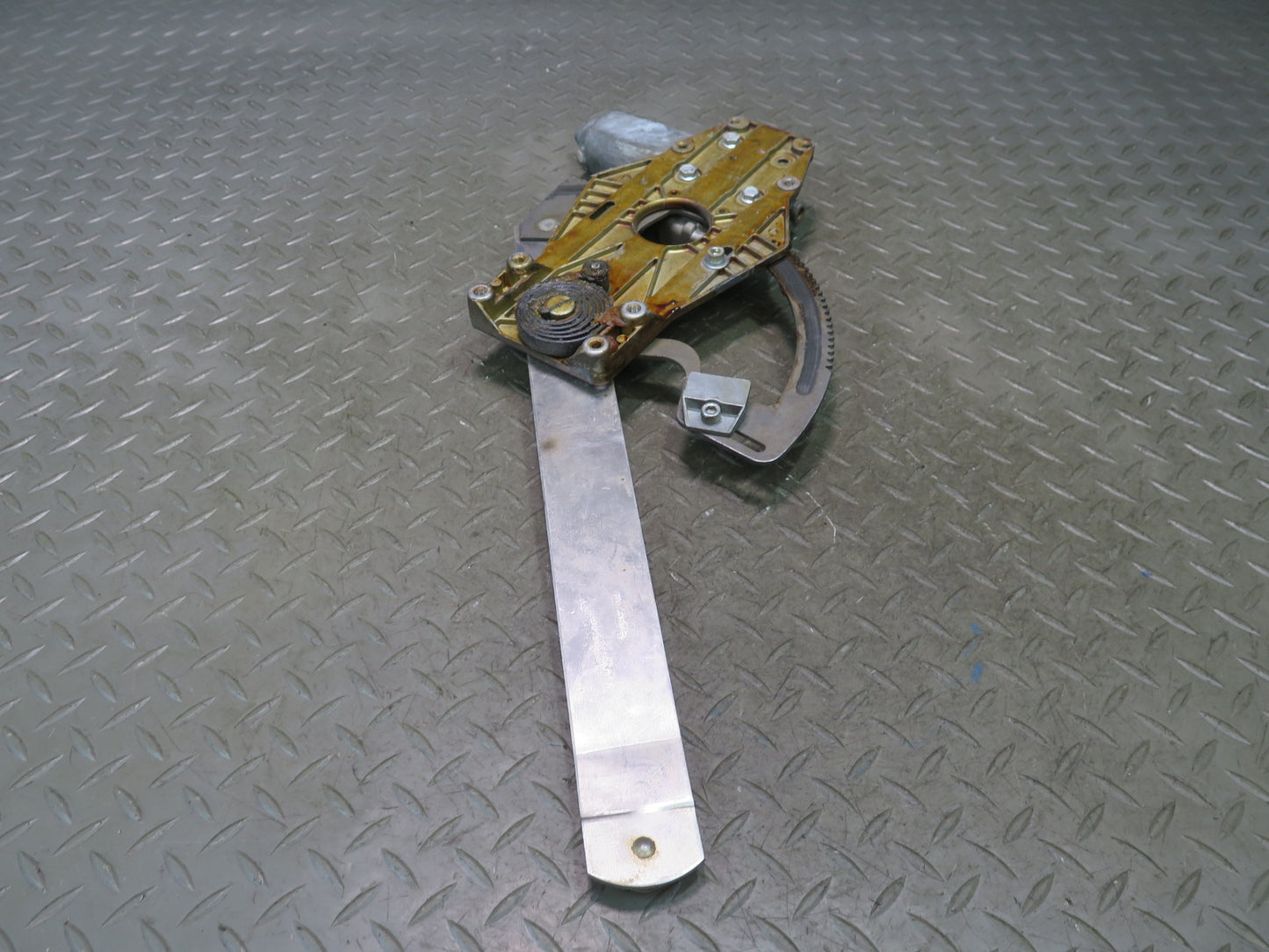 1984-1991 Porsche 928 Left Door Window Regulator w Motor