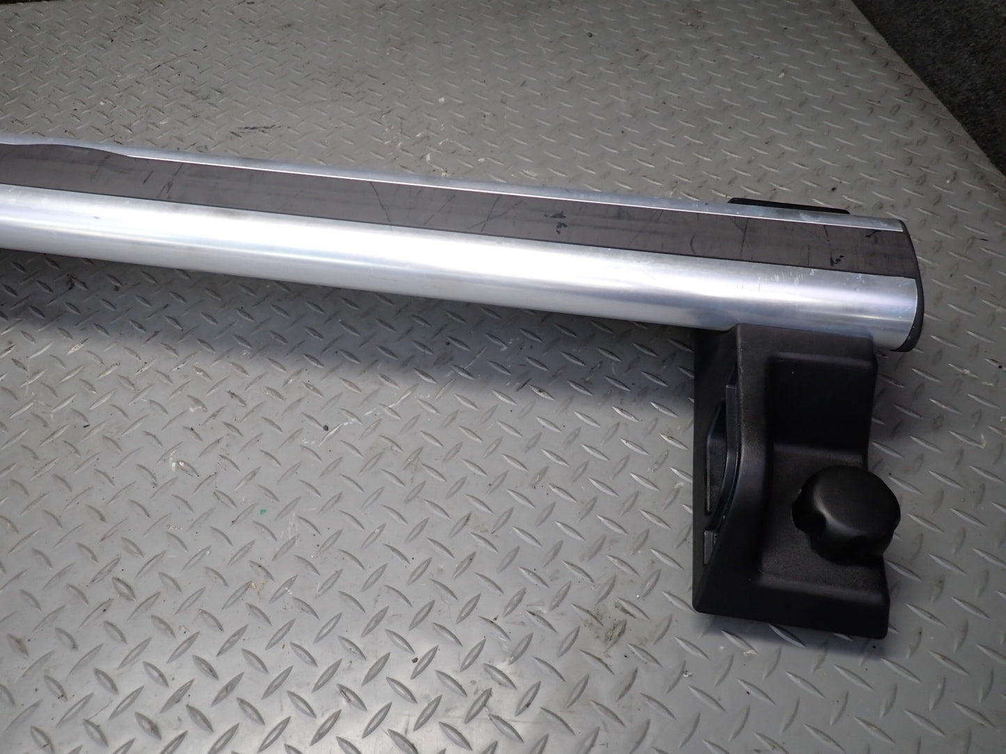 2003-2007 Hummer H2 Roof Luggage Rack Rail Cross  Bar Set of 2