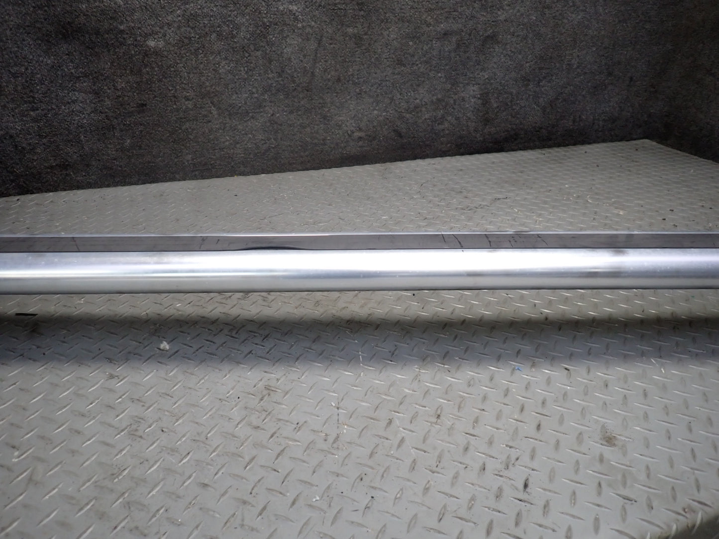 2003-2007 Hummer H2 Roof Luggage Rack Rail Cross  Bar Set of 2