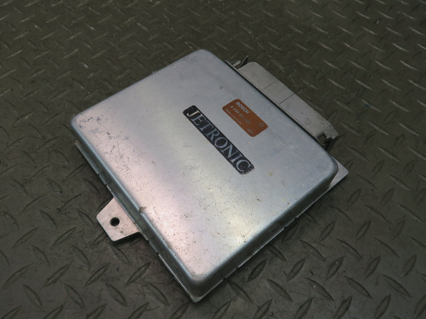 1985 Porsche 928 Jetronic Fuel & Ignition Computer Control Module 0280001506