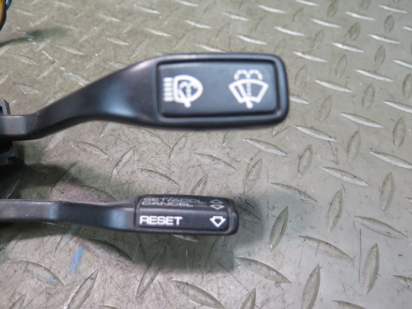 1985 Porsche 928 Steering Column Turn Signal Wiper Cruise Multi Switch