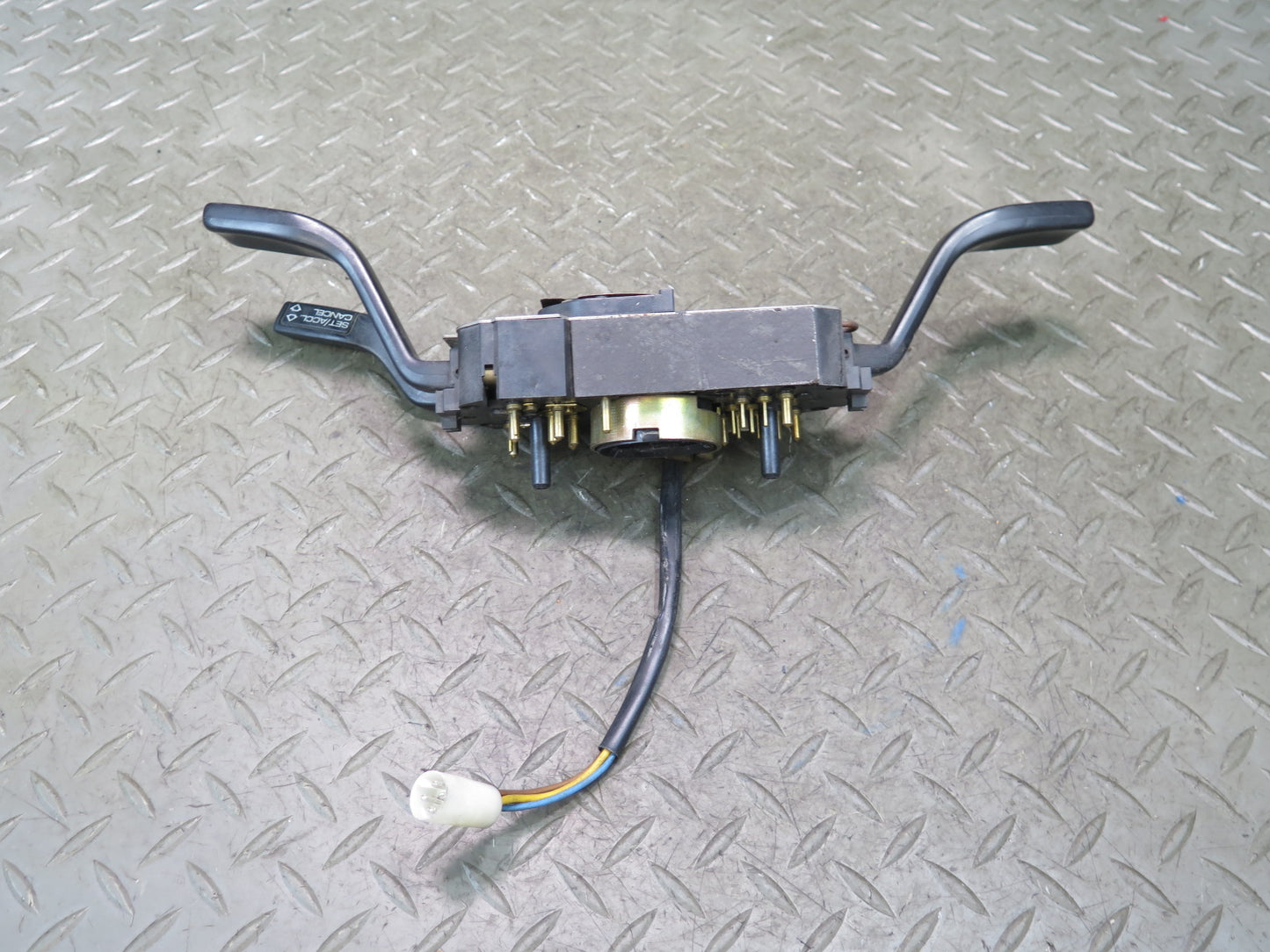 1985 Porsche 928 Steering Column Turn Signal Wiper Cruise Multi Switch