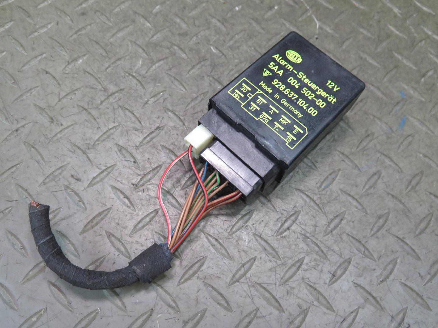 1984-1991 Porsche 928 S Alarm Anti Theft Control Relay Module