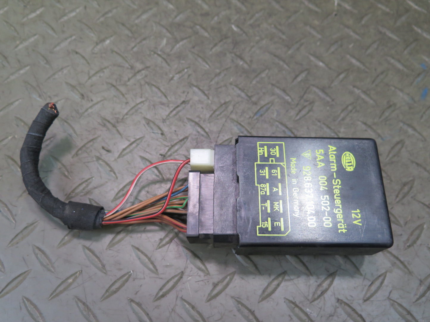 1984-1991 Porsche 928 S Alarm Anti Theft Control Relay Module