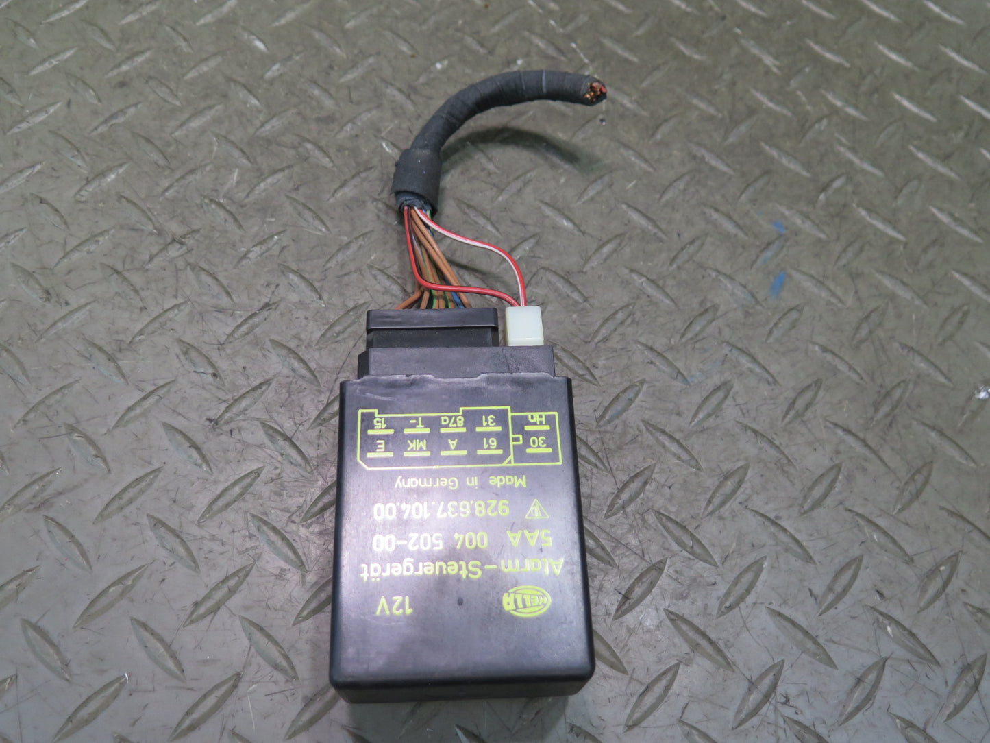 1984-1991 Porsche 928 S Alarm Anti Theft Control Relay Module