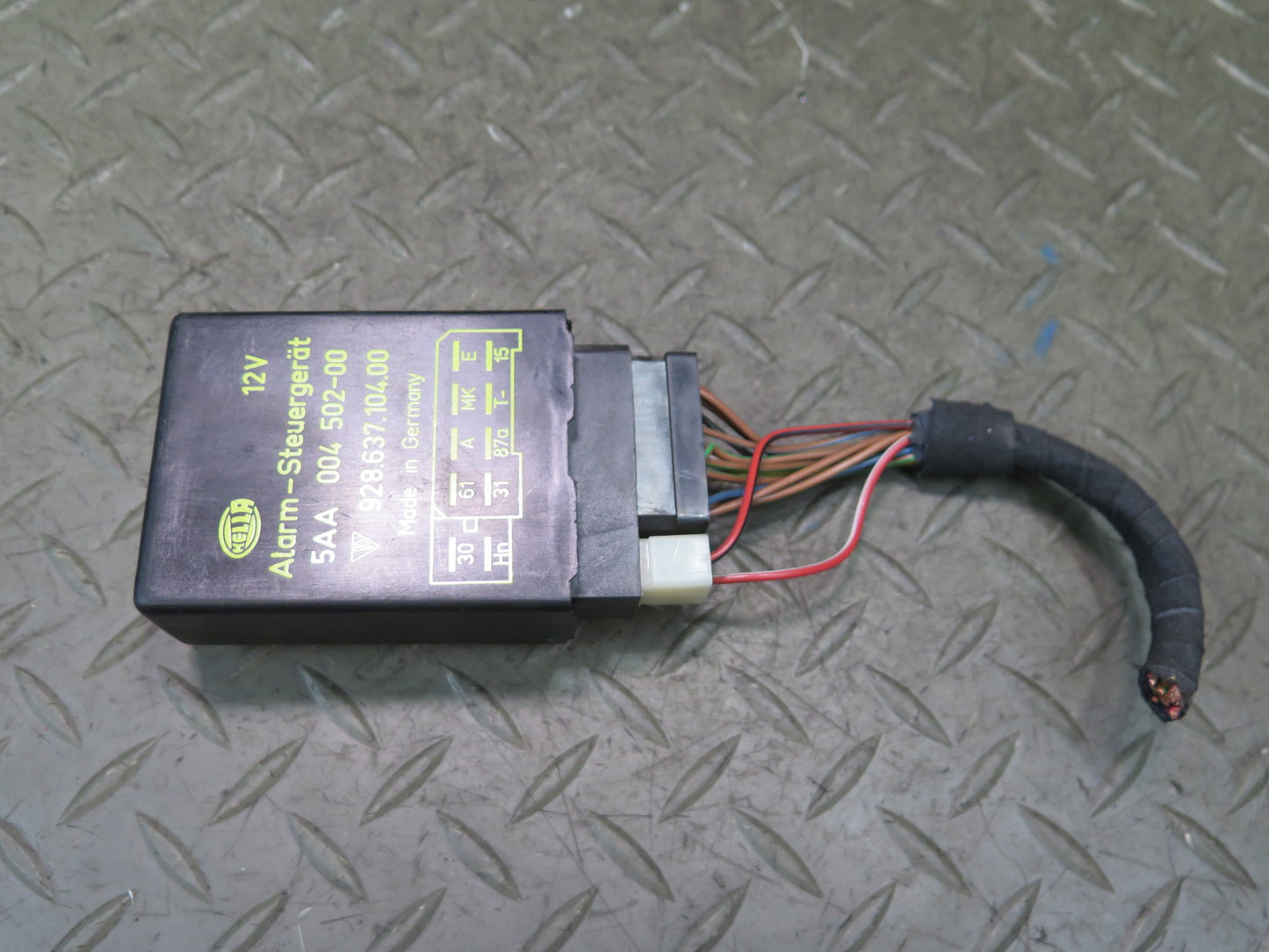 1984-1991 Porsche 928 S Alarm Anti Theft Control Relay Module