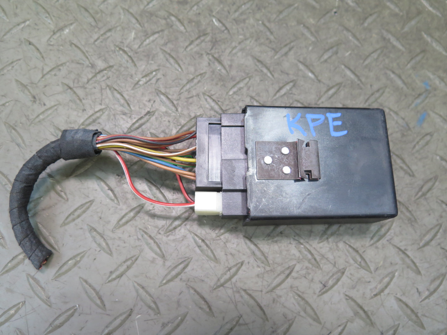 1984-1991 Porsche 928 S Alarm Anti Theft Control Relay Module