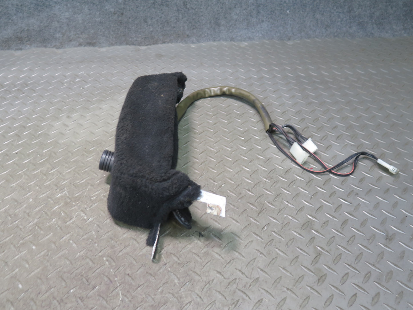 1984-1995 Porsche 928 Left & Right Side Carpet Trim Panel w Hatch Release Switch
