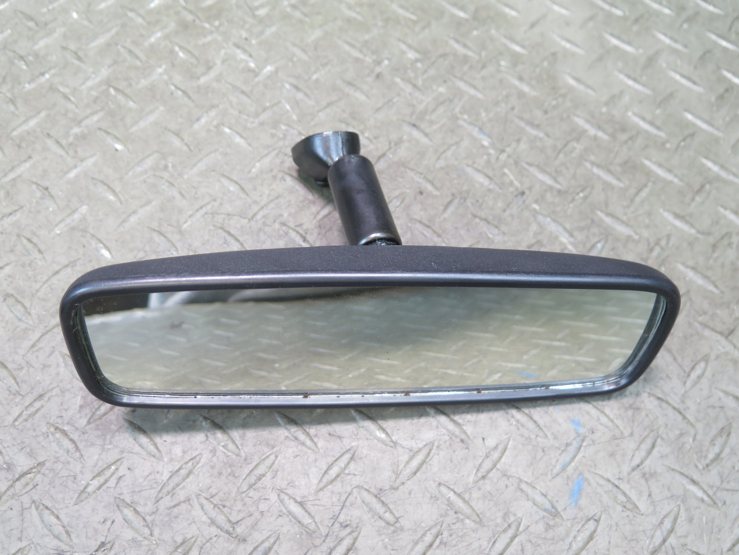 1984-1991 Porsche 928 Manual Dimming Interior Rear View Mirror