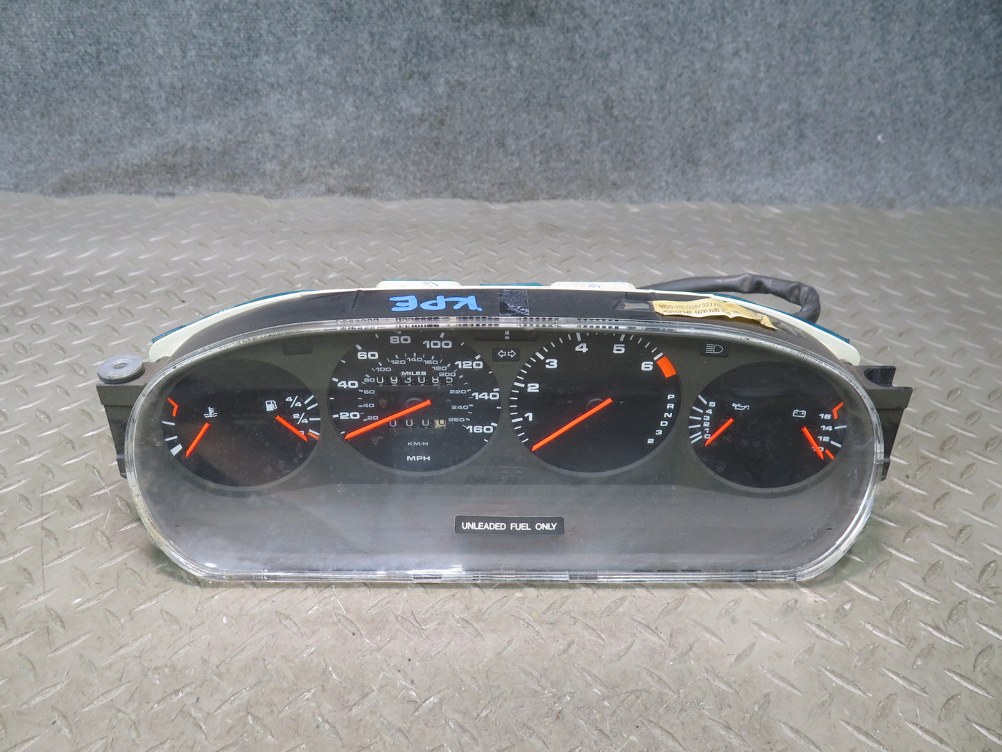 1985-1986 Porsche 928 A/T Instrument Cluster Gauge Speedometer