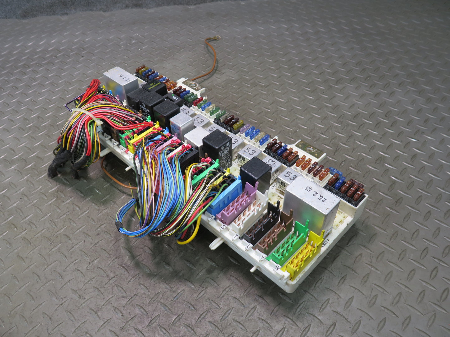 1985 Porsche 928 S Fuse Relay Box Module Unit