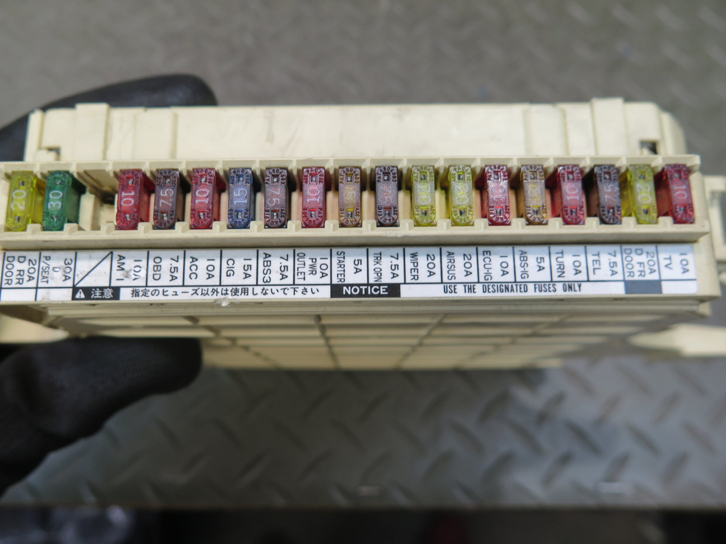 99-01 Toyota Crown JZS175 Dash Front Right Junction Cabin Fuse Box OEM