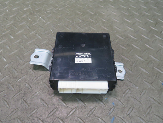 99-01 Toyota Crown JZS175 Suspension Absorber Control Module 89243-30060 OEM