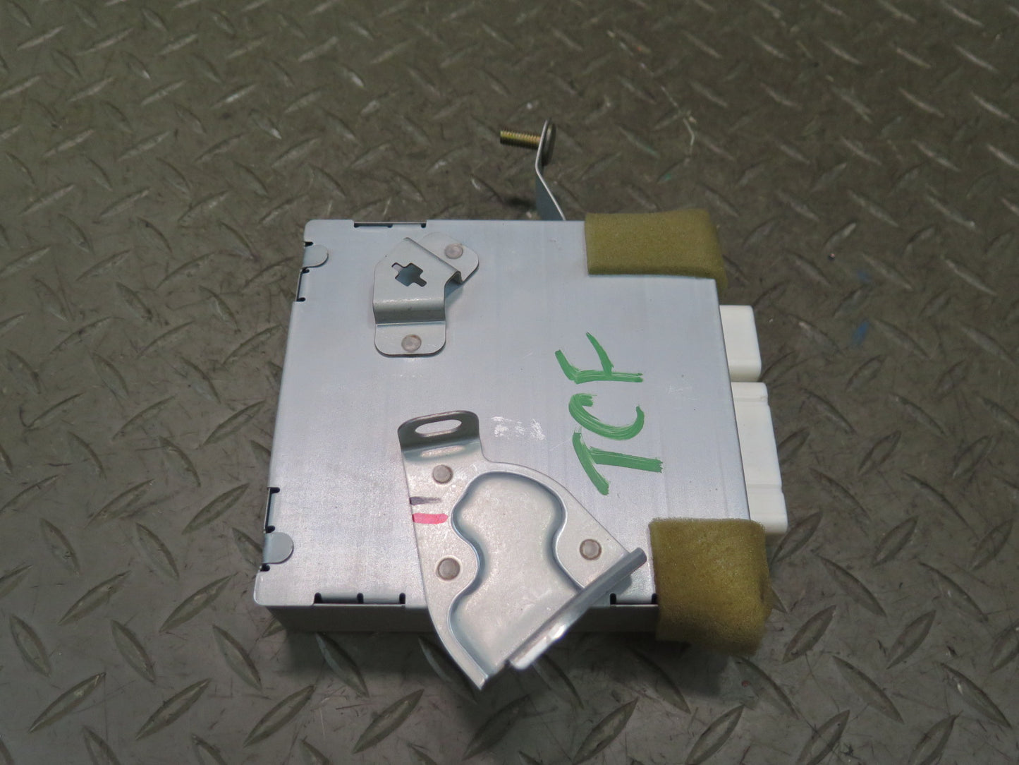 00-01 Toyota Crown JZS175 Steering Column Tilt & Telescopic Control Module OEM