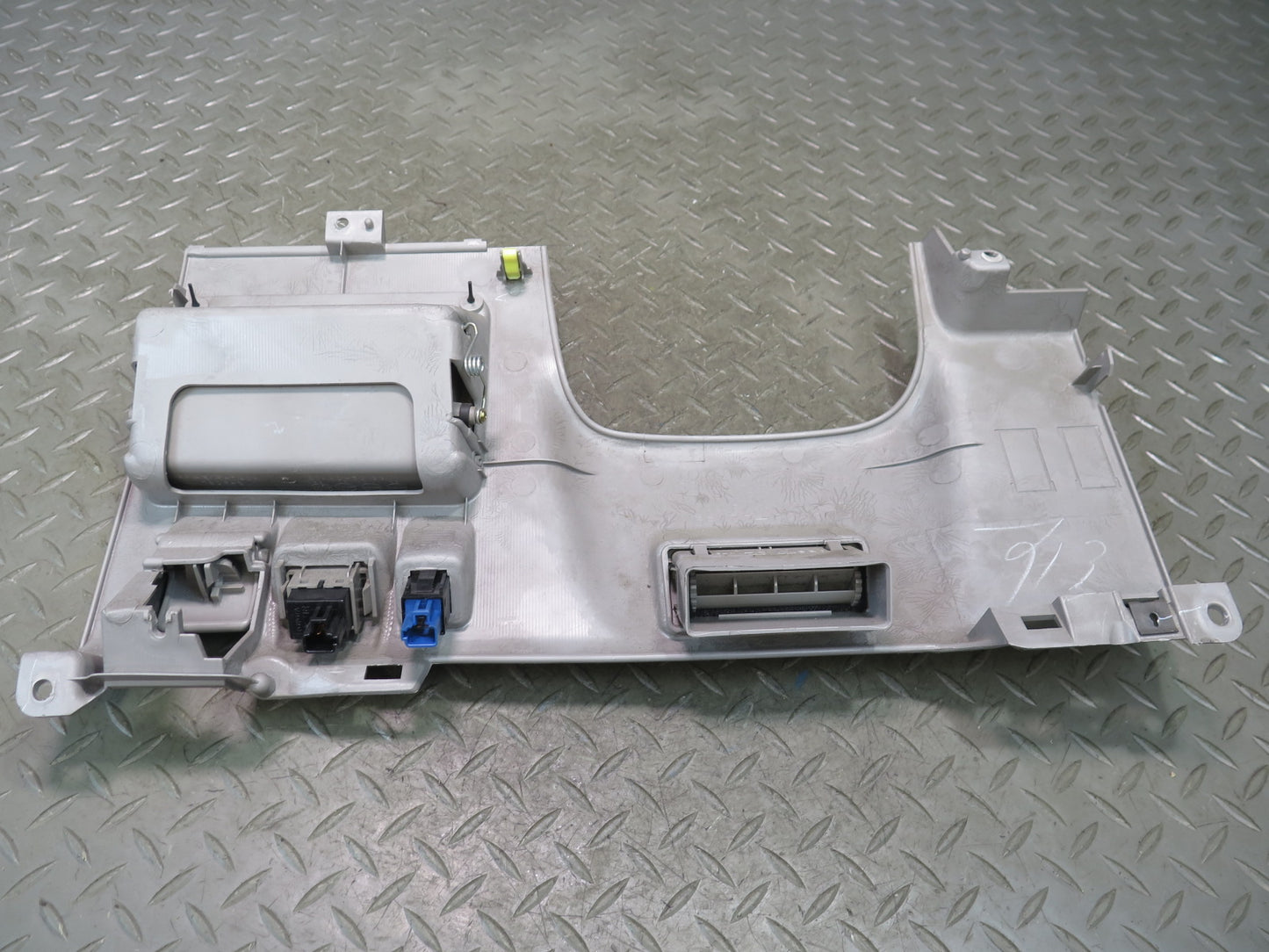 99-01 Toyota Crown JZS175 RHD Right Under Dash Lower Knee Trim Panel Cover OEM