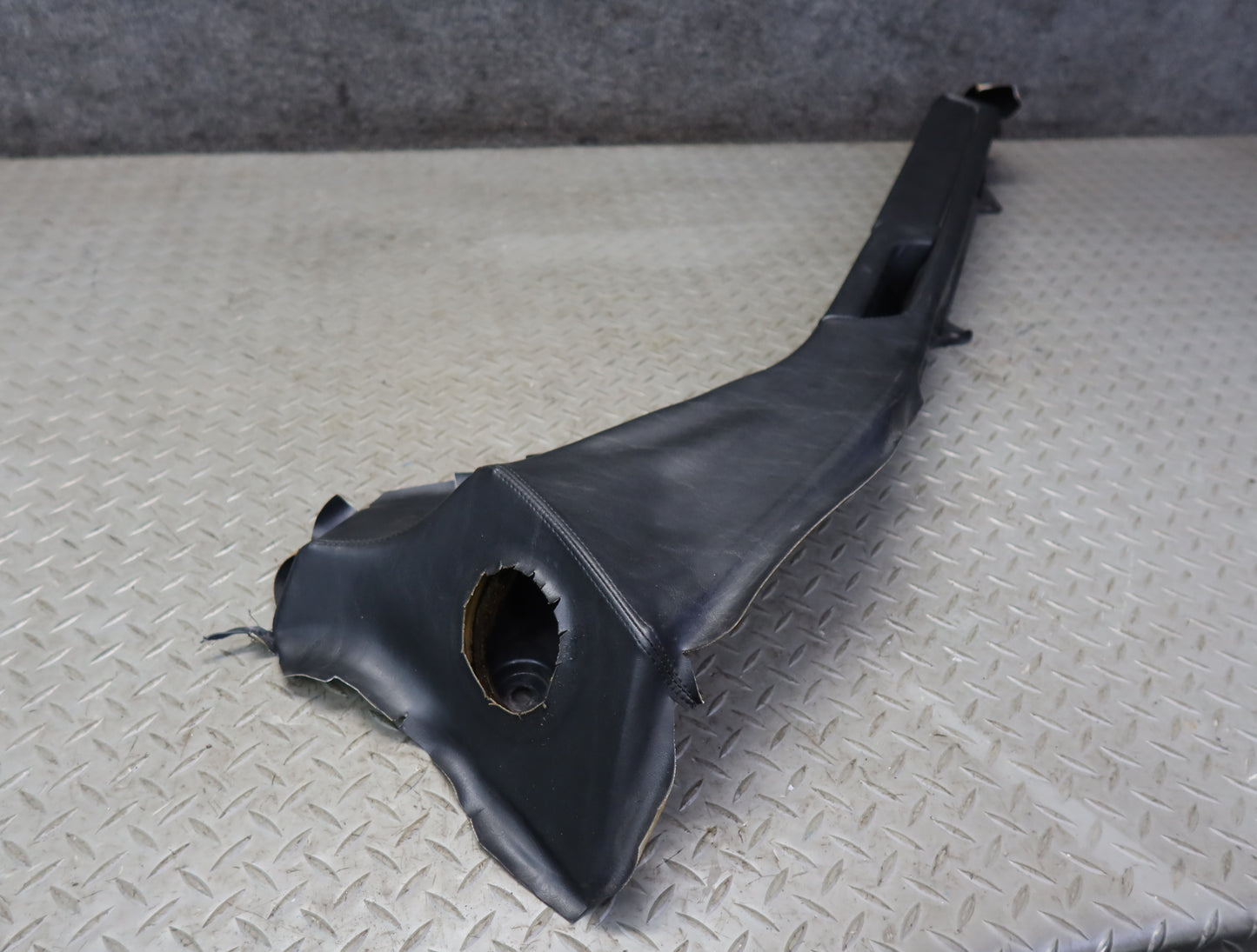 1984-1986 Porsche 928 S Front Right Pass Side Door Arm Rest Handle Panel